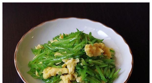 冰镇芹菜杆怎么做？有哪些健康益处？