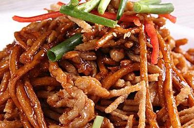 别致炒肉丝的做法是什么？如何做出美味的炒肉丝？