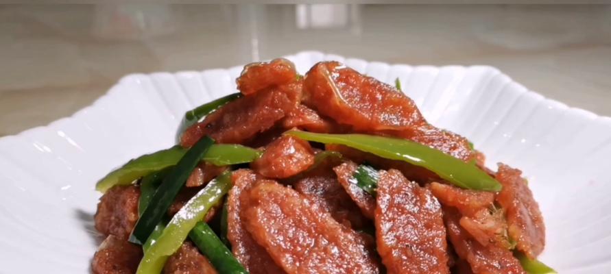 青椒豆干炒腊肠怎么做？步骤详解和常见问题解答？