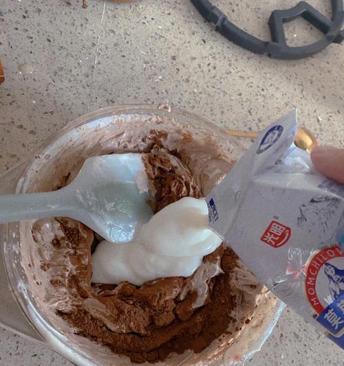 不用淡奶油的冰激淋怎么做？有哪些健康替代品？
