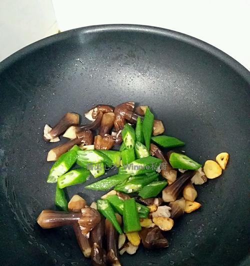 煮鸡纵菌的做法是什么？如何确保其美味又健康？