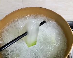 肉圆子蒸冬瓜怎么做？步骤和技巧有哪些？