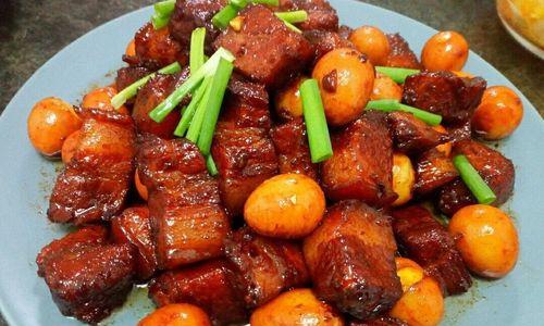 五花肉煲鹌鹑蛋怎么做？步骤和技巧有哪些？