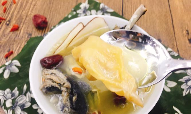 石斛海龙海马汤怎么做？有哪些步骤和注意事项？
