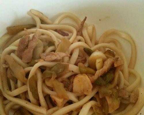 榨菜肉丝盖面怎么做？步骤详细解答！