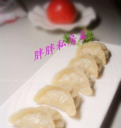 鲜香美味的猪肉大葱烫面蒸饺（家常美食）