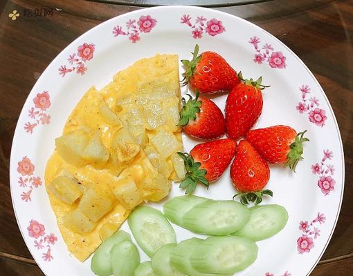 彩色圣女果炒鸡蛋，健康美味的一道菜（用五彩斑斓的圣女果）