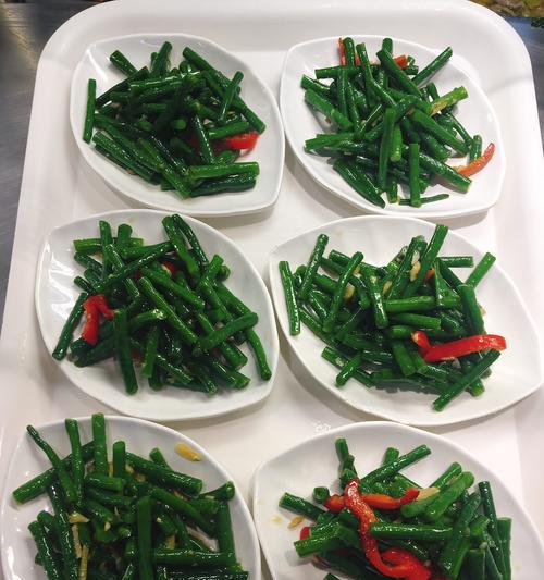 蒜蓉豇豆怎么做？步骤和技巧有哪些？