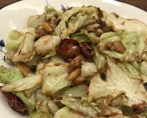 手撕圆椰菜怎么做？有哪些简单易学的步骤？