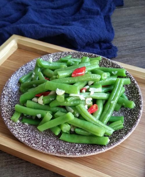 拌豇豆的做法是什么？如何做出美味的拌豇豆？