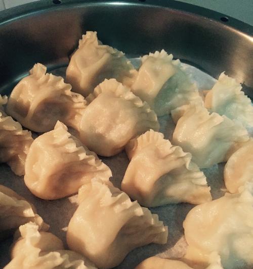 创意蒸饺，惊艳你的味蕾（探秘不一样的蒸饺美味）