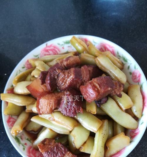 熬豆角，美味不容错过（以熬豆角为主角的家常菜肴）