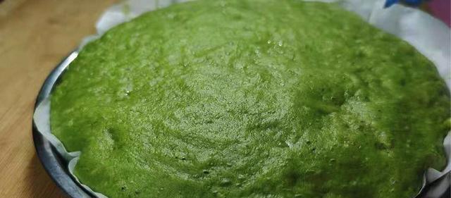 菠菜葡萄干发糕怎么做？步骤和技巧有哪些？