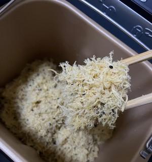自制肉松炒锅版与面包机版怎么做？哪种做法更简单？